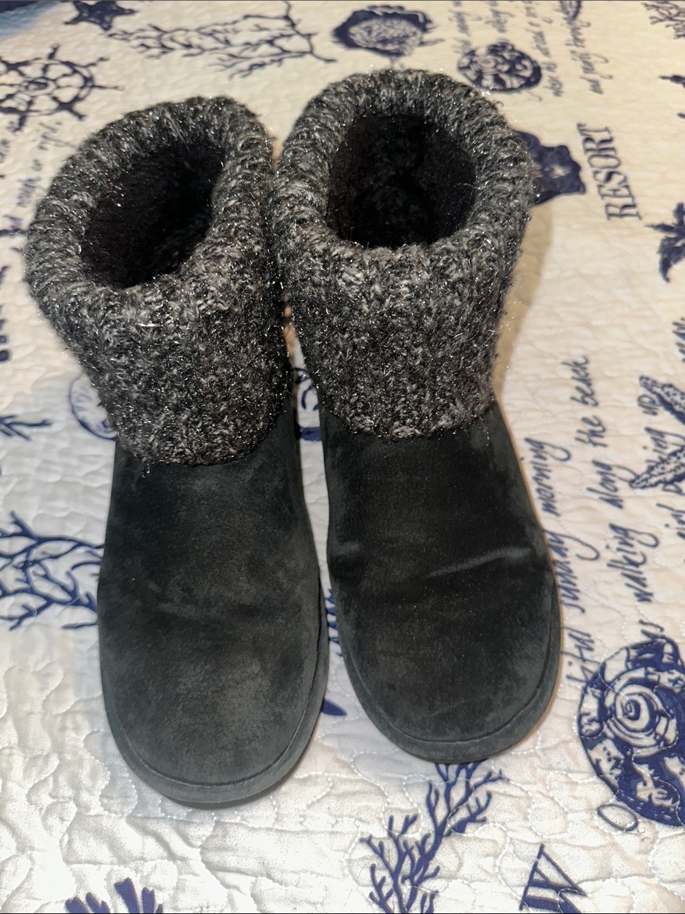Lamo Black Suede Ankle Boots with Gray Knit Cuff